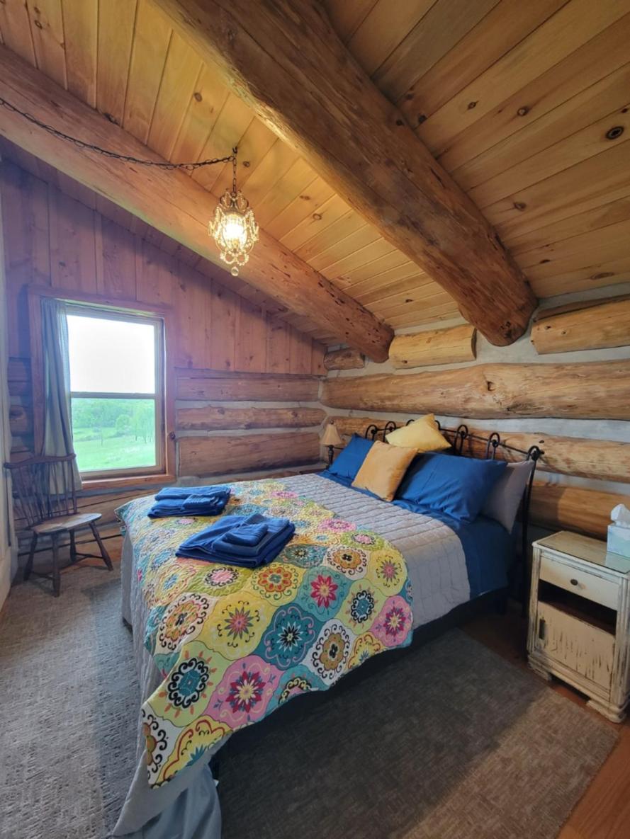 Firefly Creek Lodge Livonia Экстерьер фото
